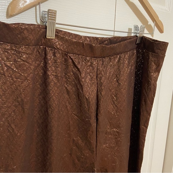 Skims NWT Shimmer Metallic Foil Logo Brown Leggings Size 4X - Picture 7 of 8